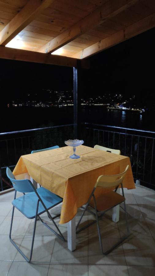 Filikur Hostel Himare Exterior foto